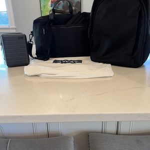 AWAY Luggage Set
